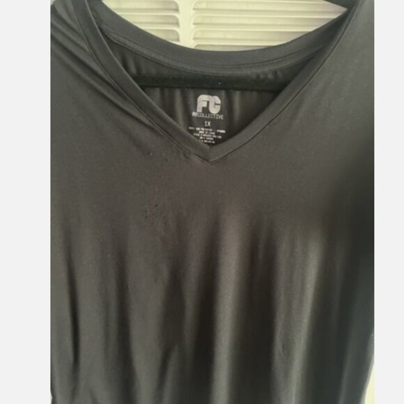 FitCollective Plus Size 1X Soft Stretch Basic Black V-neck Tshirt Top Shirt Tee - Picture 5 of 7